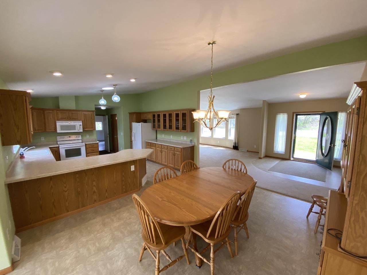 6002 Stettin Drive, Stettin, WI 54401