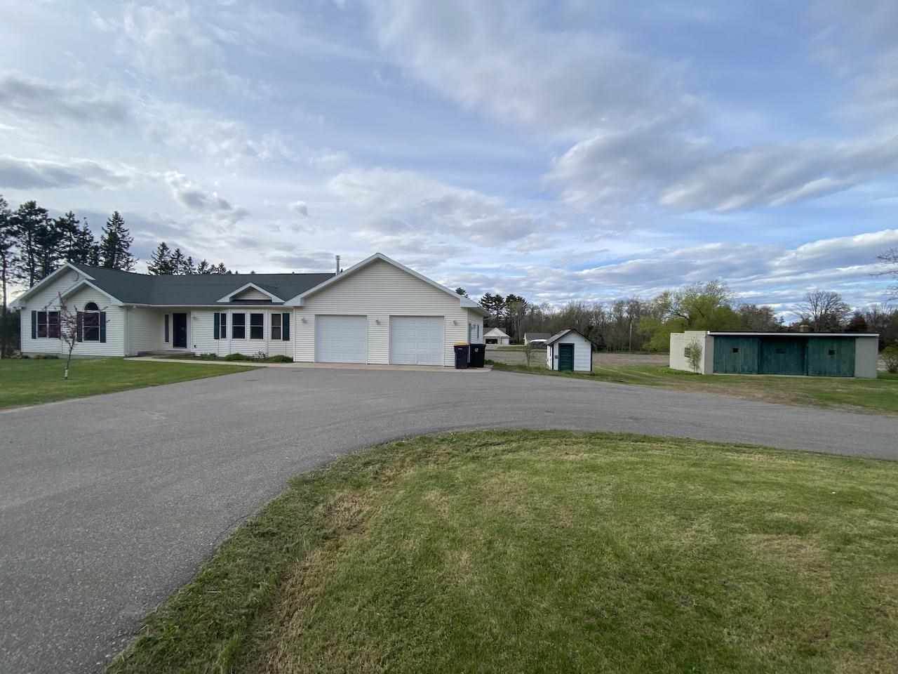 6002 Stettin Drive, Stettin, WI 54401