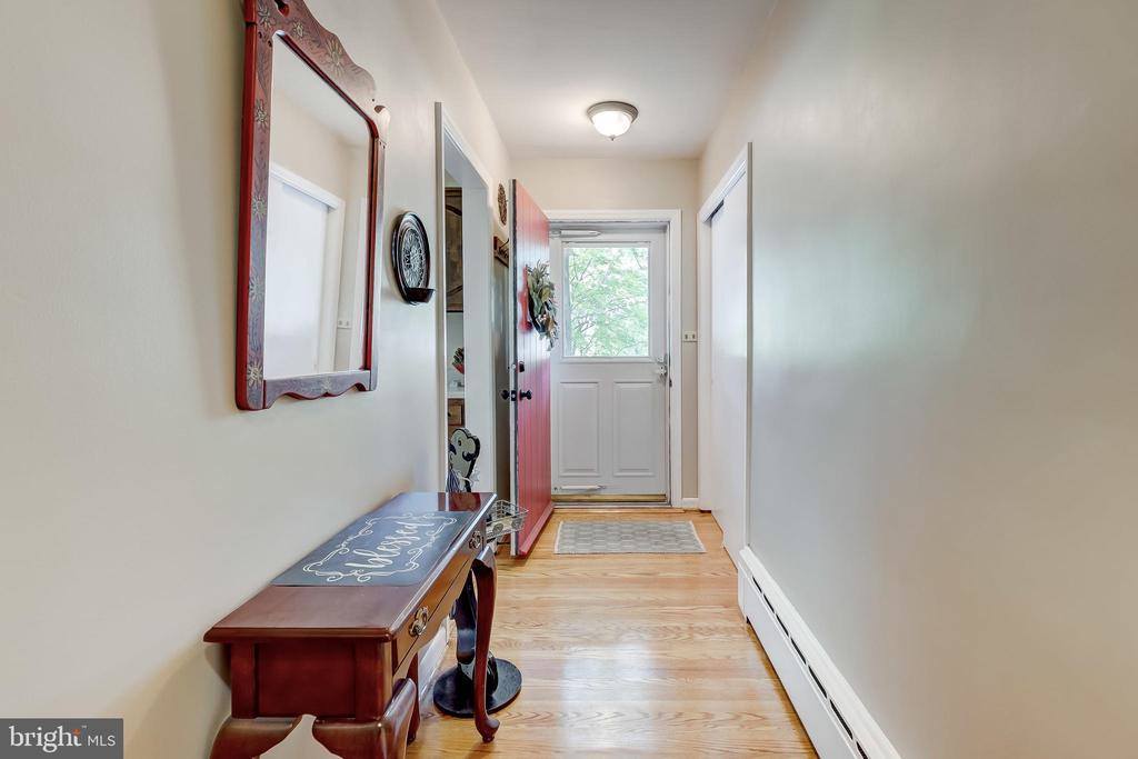 2609 Orchard Avenue, Ellicott City, MD 21043