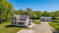 6132 SE Berryton RD, Berryton, KS 66409