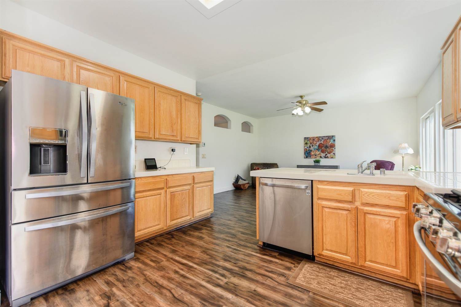 353 Bettencourt Drive, Roseville, CA 95678