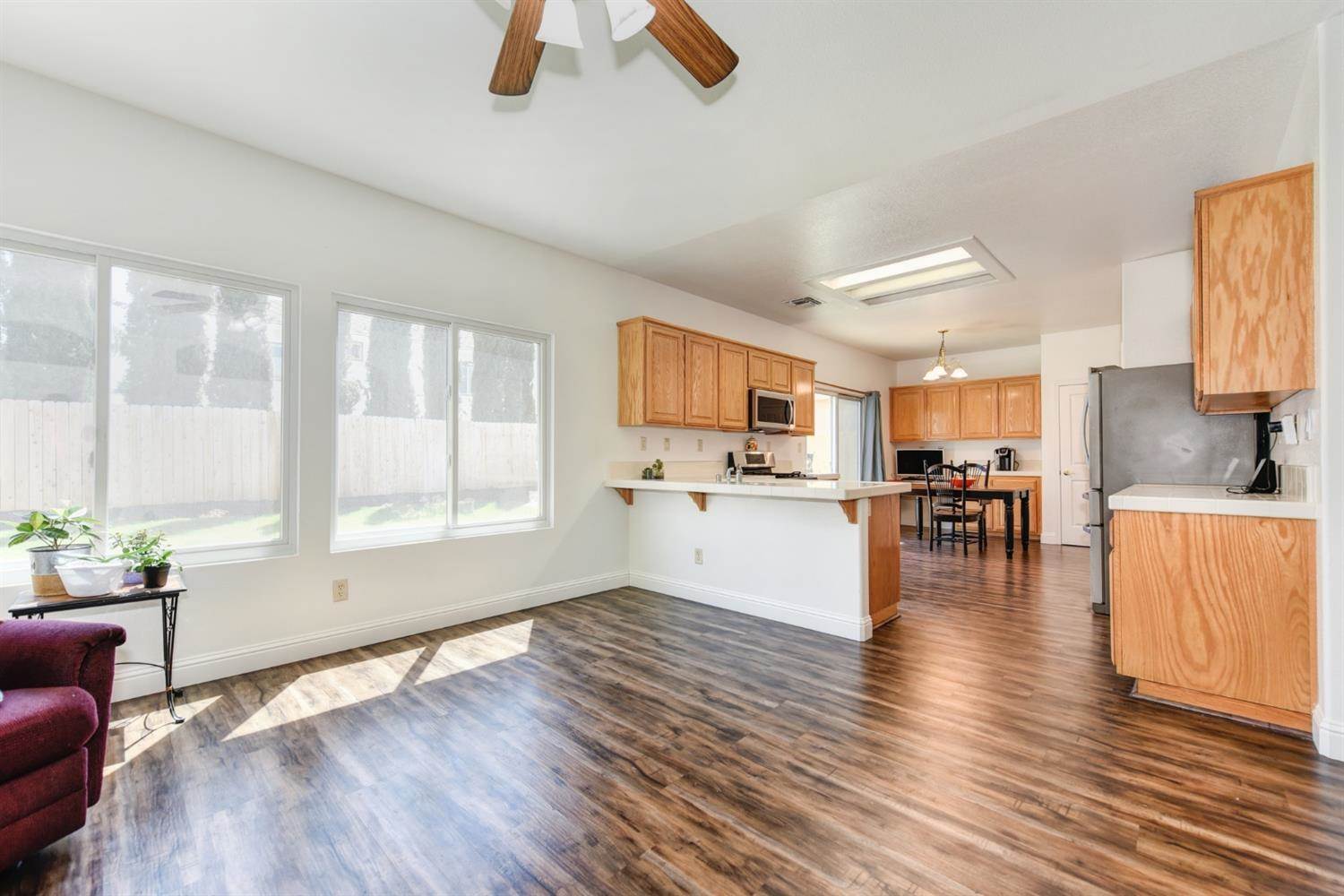 353 Bettencourt Drive, Roseville, CA 95678