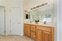 353 Bettencourt Drive, Roseville, CA 95678