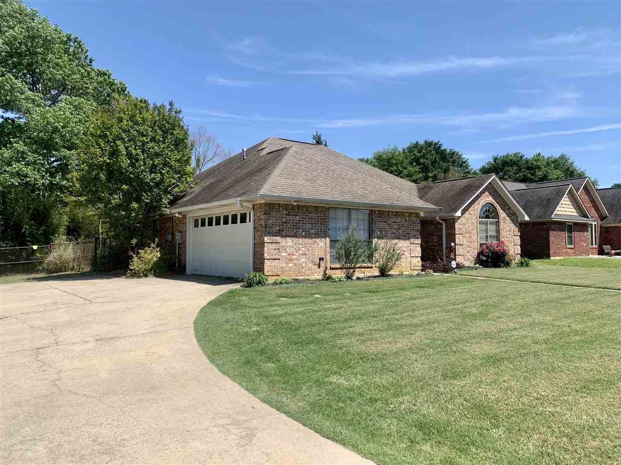 439 Meadowridge Circle, Texarkana, AR 71854