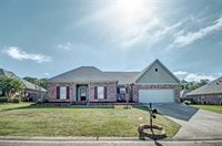 2003 Old Town Pl, Brandon, MS 39042