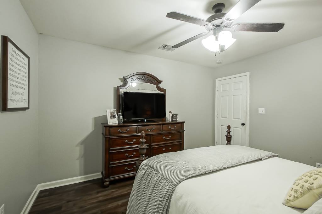 42294 Palmstone Ave, Prairieville, LA 70769