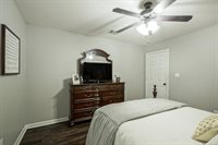 42294 Palmstone Ave, Prairieville, LA 70769