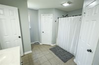 42294 Palmstone Ave, Prairieville, LA 70769