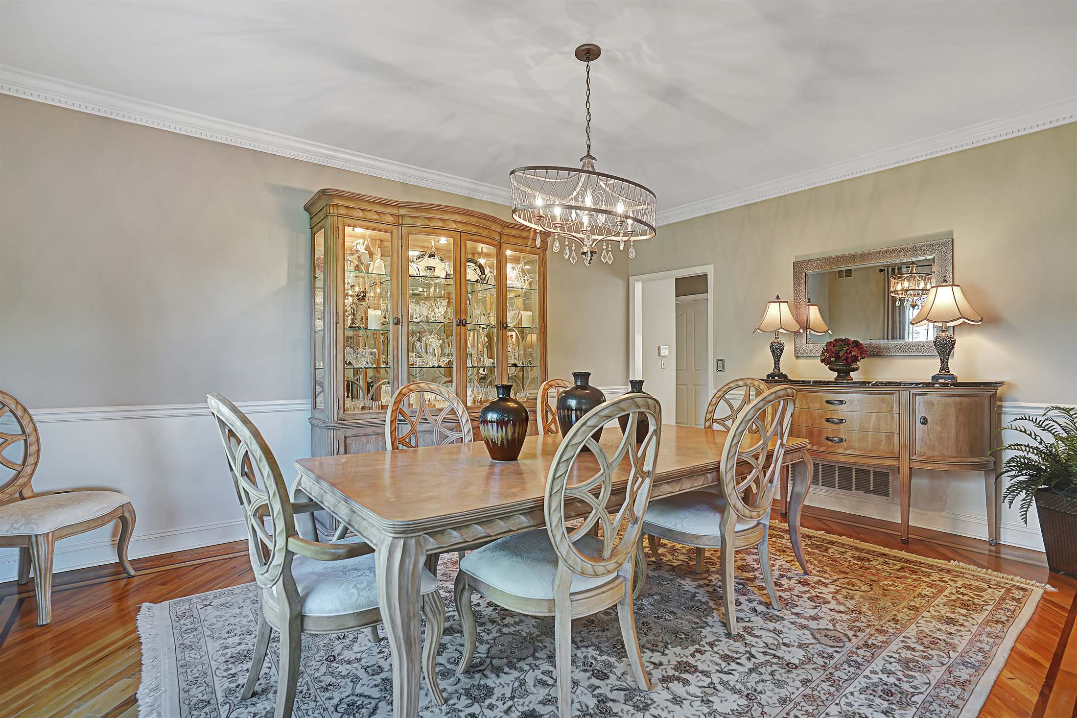 27 Joss Way, Long Hill Township, NJ 07946