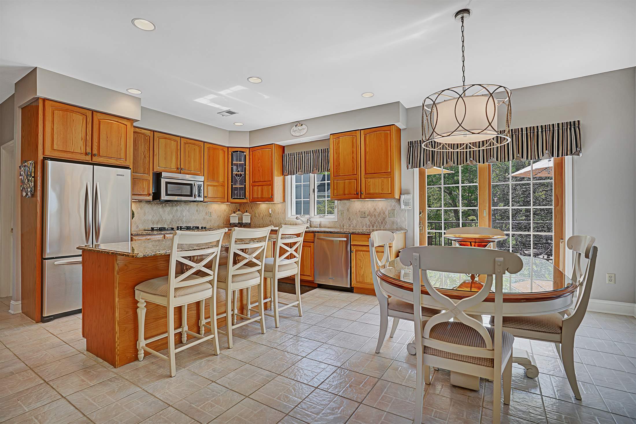 27 Joss Way, Long Hill Township, NJ 07946