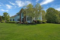 27 Joss Way, Long Hill Township, NJ 07946