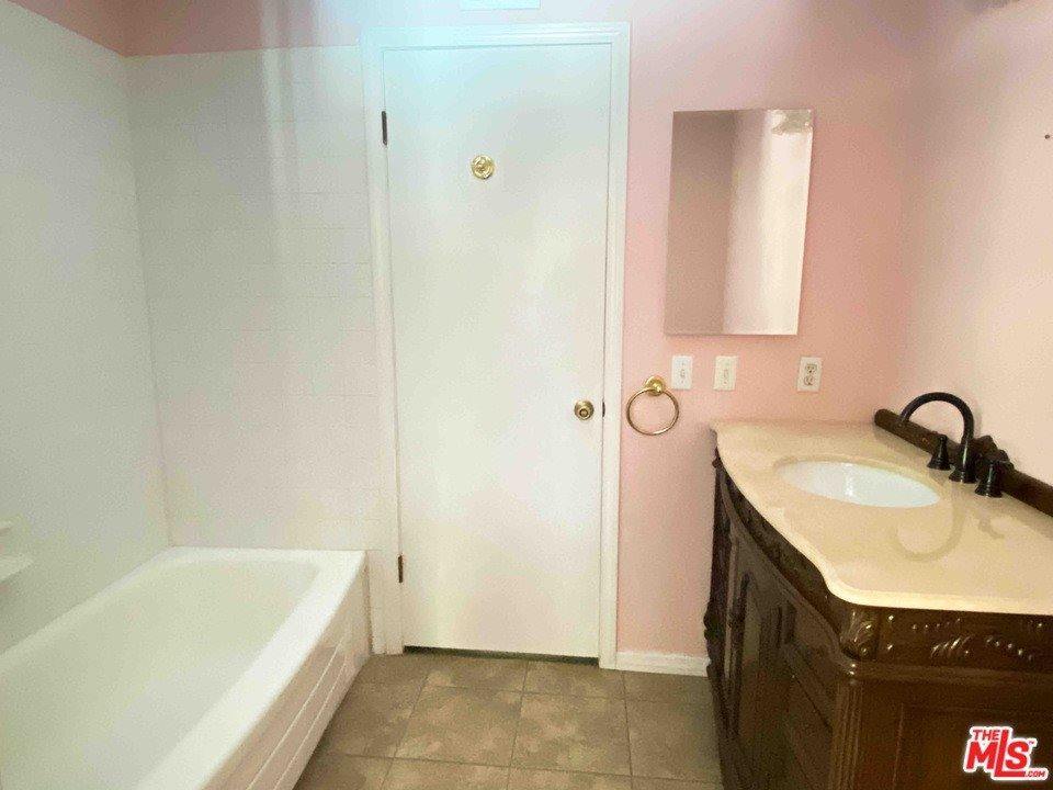 3903 East Lynnwood Avenue, Orange, CA 92869