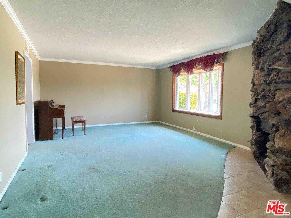 3903 East Lynnwood Avenue, Orange, CA 92869