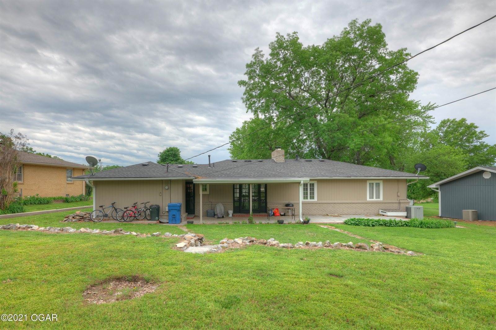 2529 East 14th Street, Joplin, MO 64801