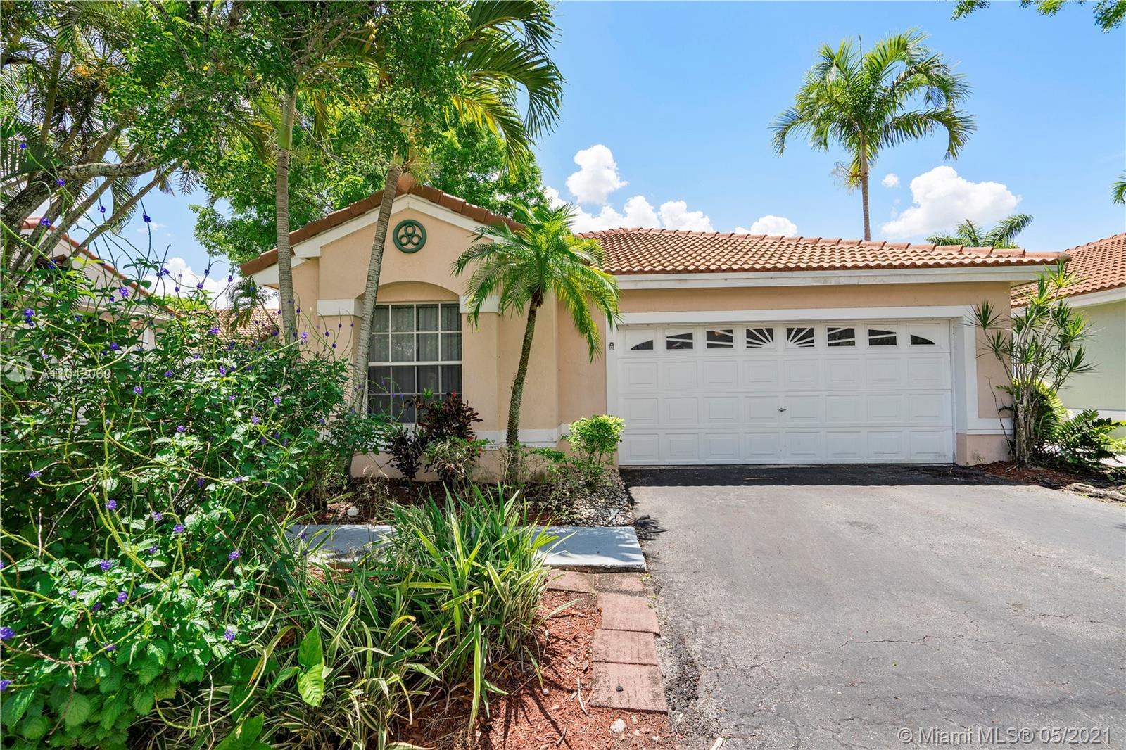 932 Opal Ter, Weston, FL 33326