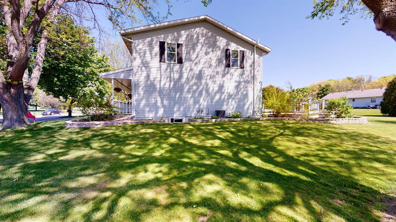 728 Lucas Ln, Jefferson, WI 53549