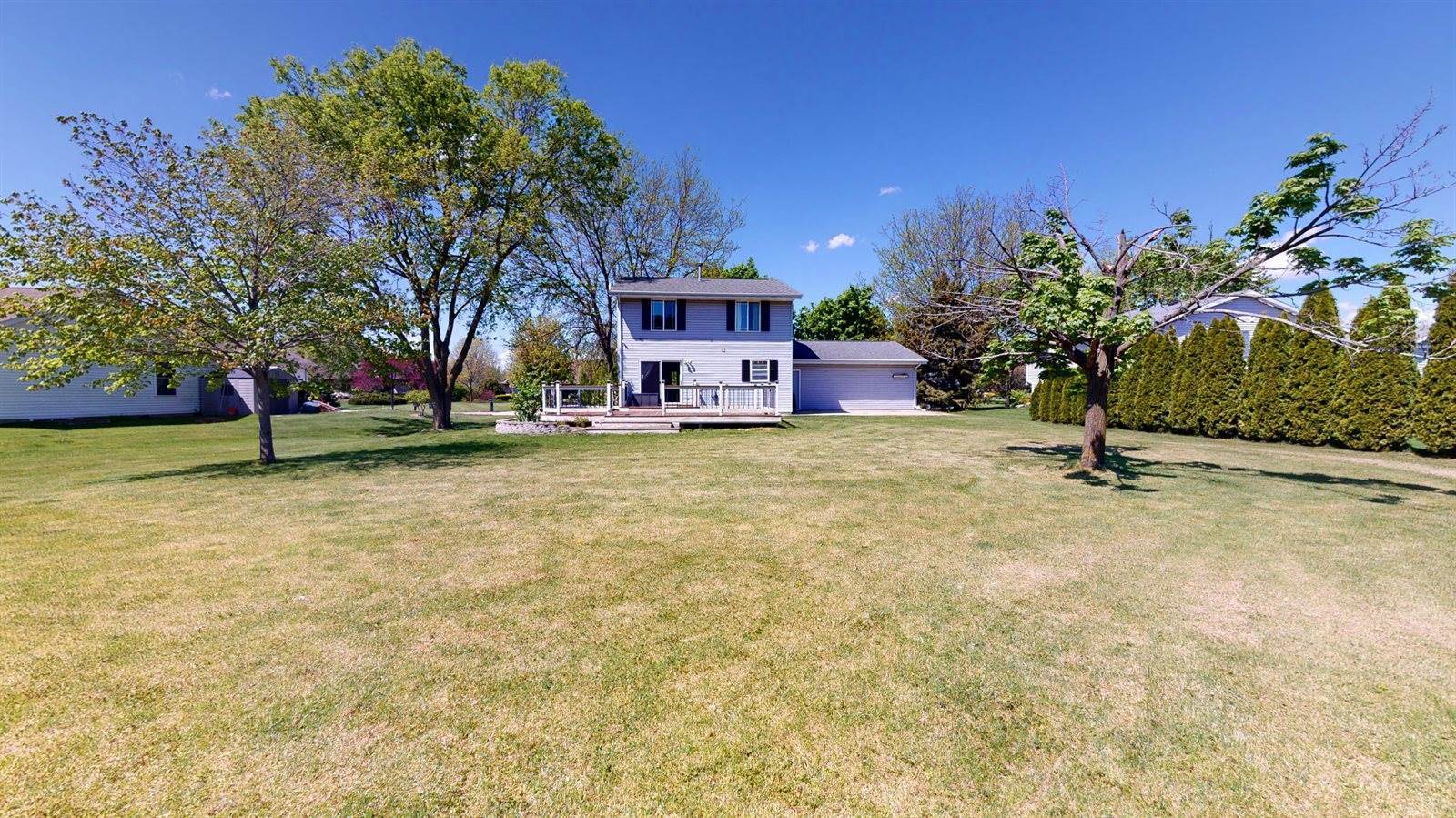 728 Lucas Ln, Jefferson, WI 53549