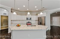 8109 Parknoll Drive, Huntersville, NC 28078