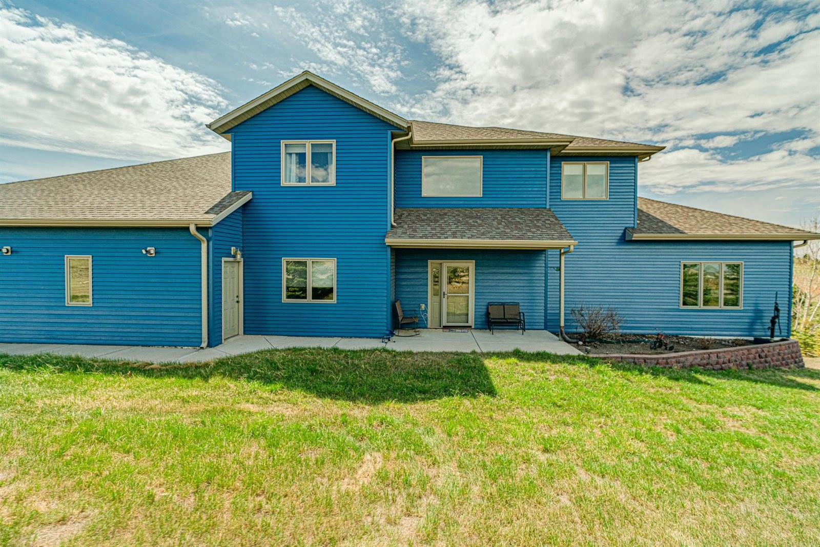 1501 Alta Drive, Bismarck, ND 58503