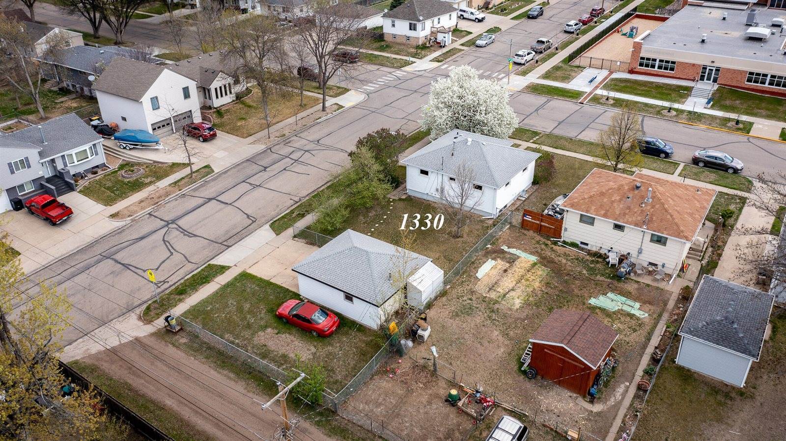 1330 13th Street, Bismarck, ND 58501