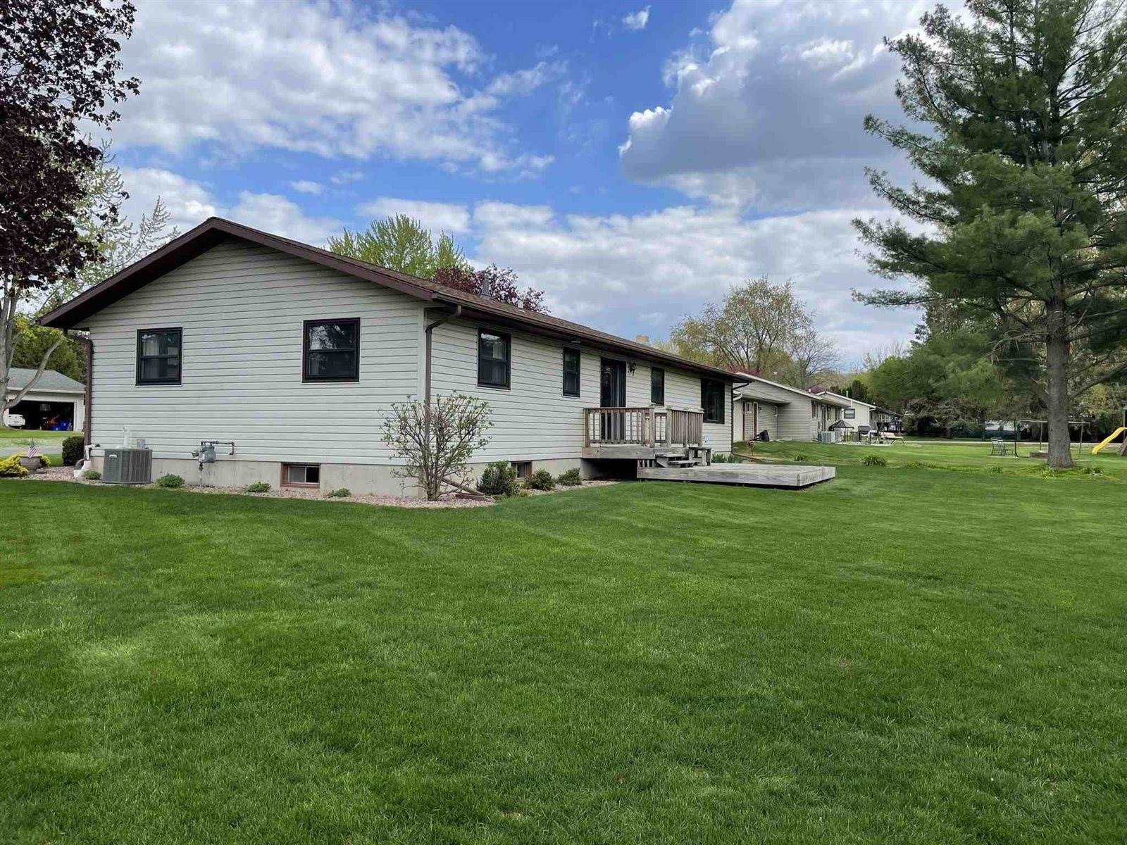 528 N Hume Avenue, Marshfield, WI 54449