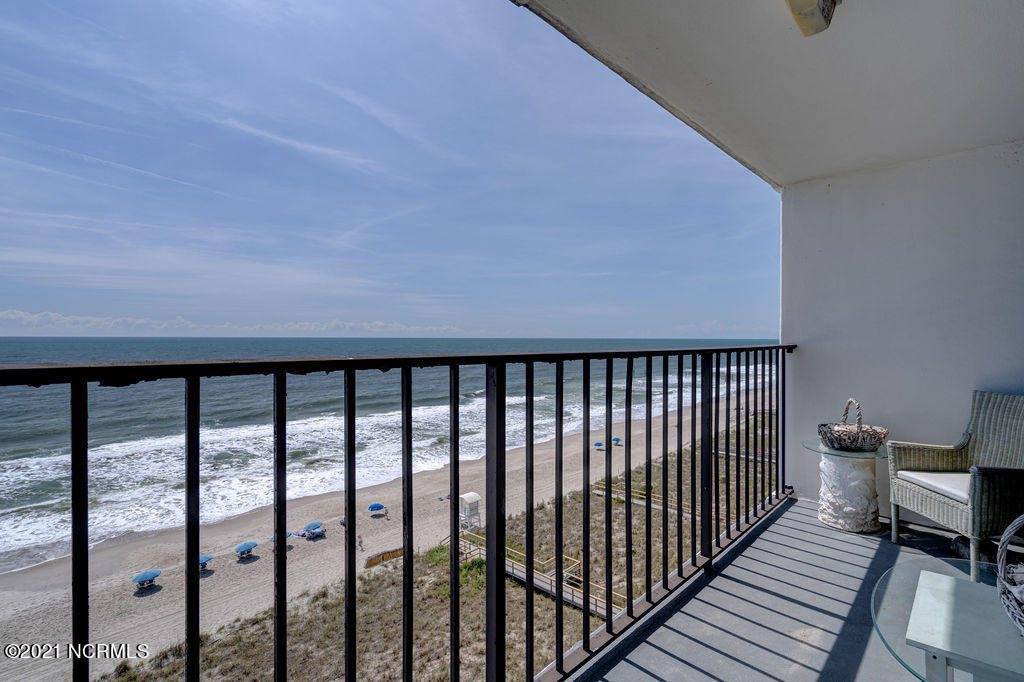 1615 Lake Park Boulevard South, Unit 904, Carolina Beach, NC 28428