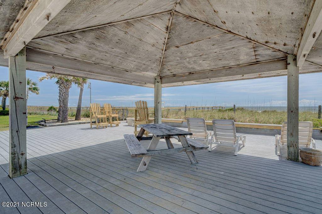 1615 Lake Park Boulevard South, Unit 904, Carolina Beach, NC 28428