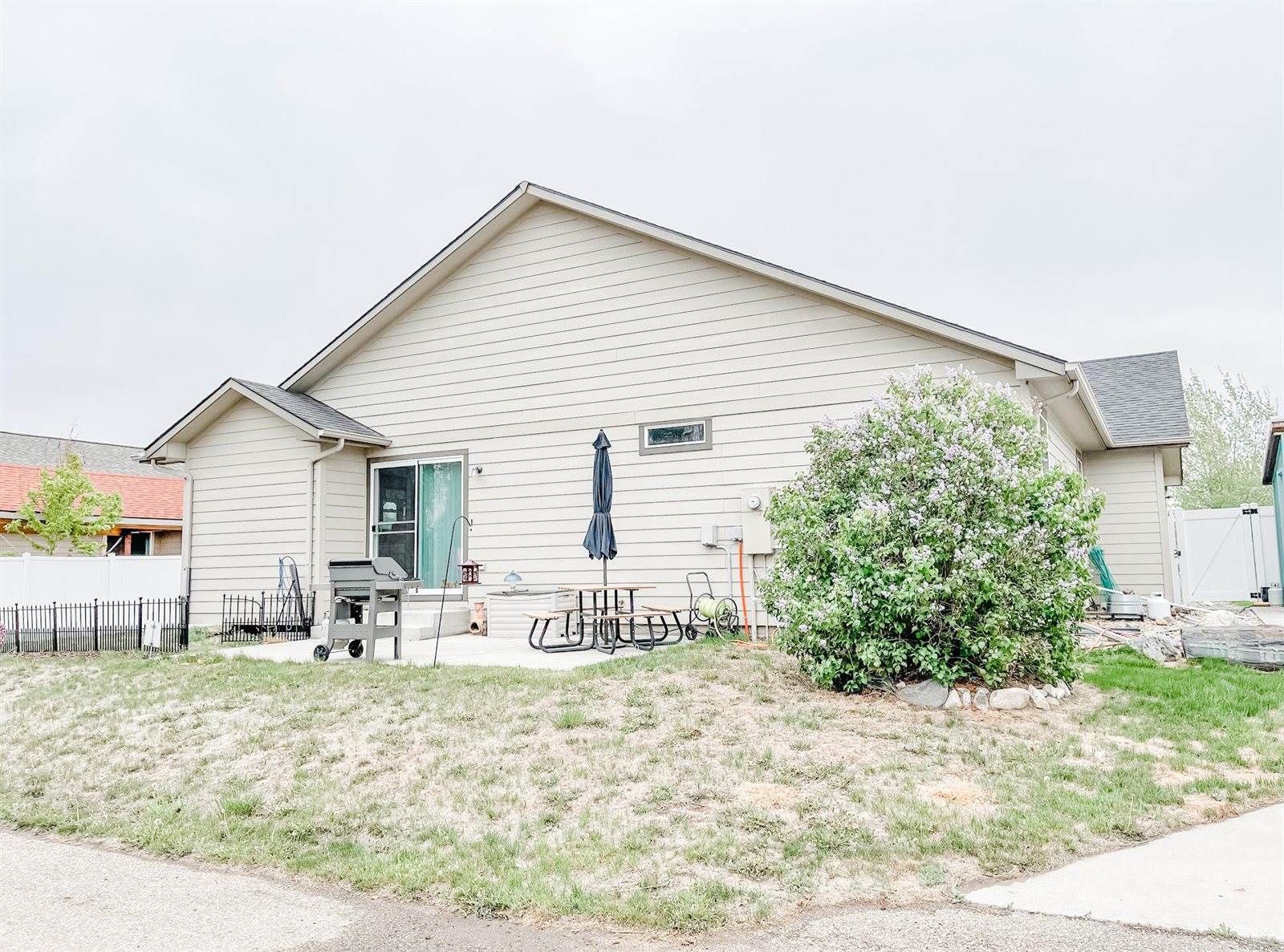 2322 19th Ave West, Williston, ND 58801