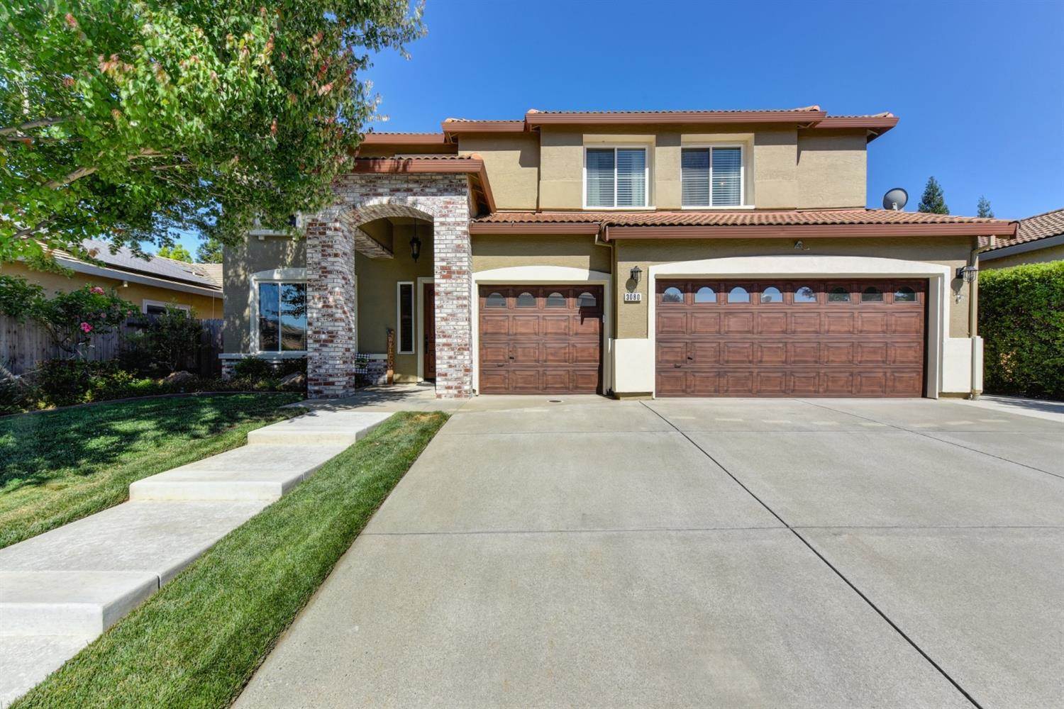 3080 Big Bear Dr, Roseville, CA 95747