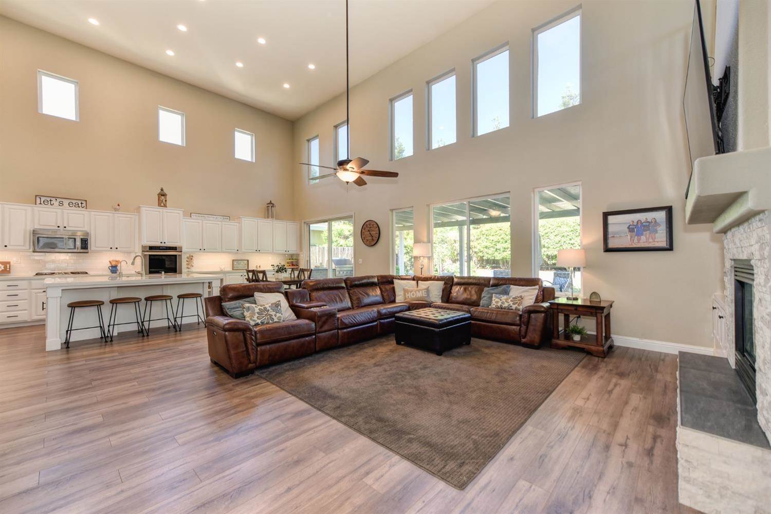 3080 Big Bear Dr, Roseville, CA 95747