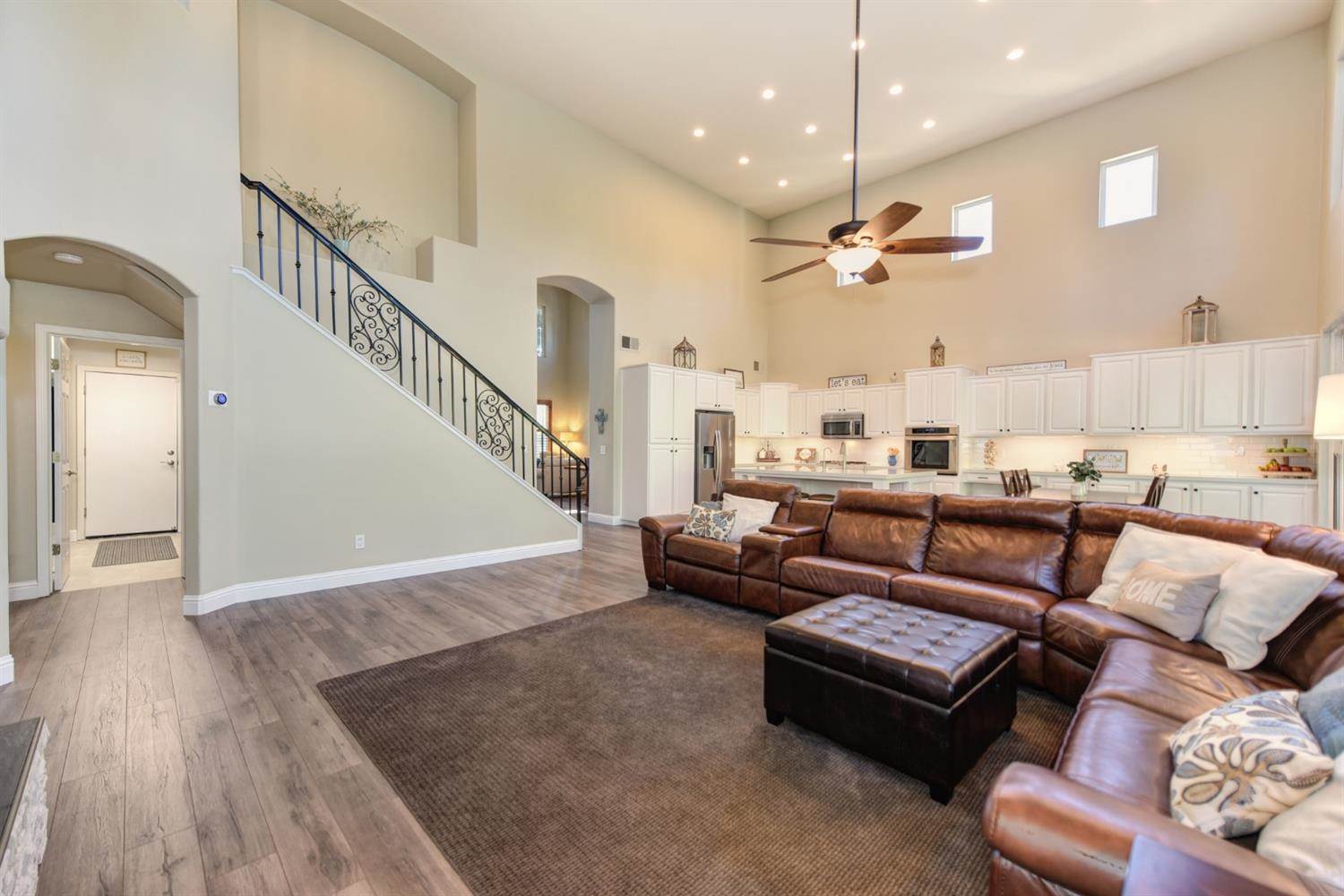 3080 Big Bear Dr, Roseville, CA 95747