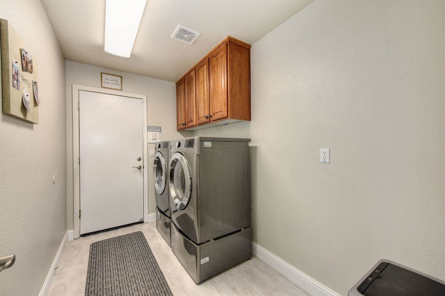 3080 Big Bear Dr, Roseville, CA 95747