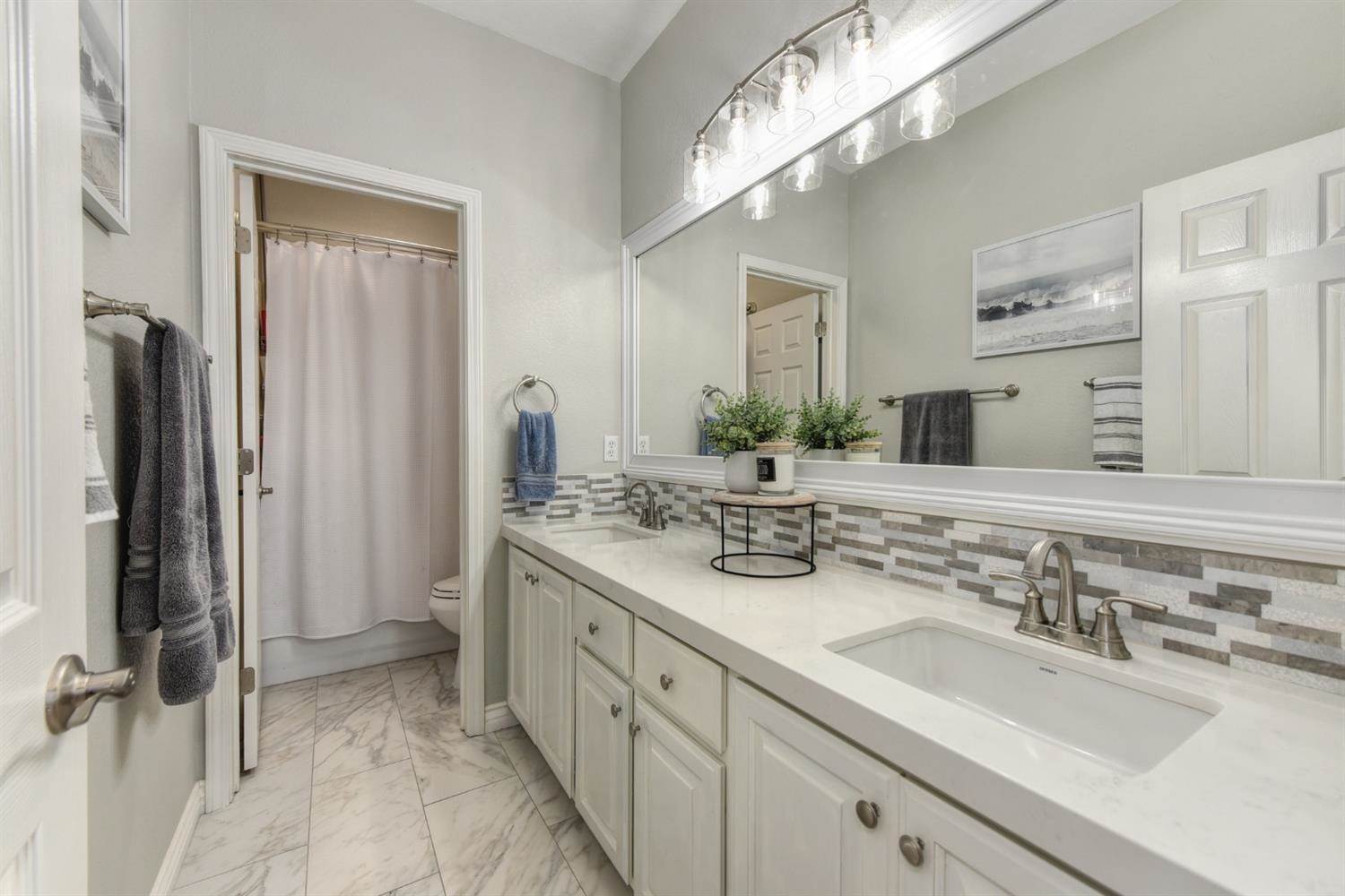 3080 Big Bear Dr, Roseville, CA 95747