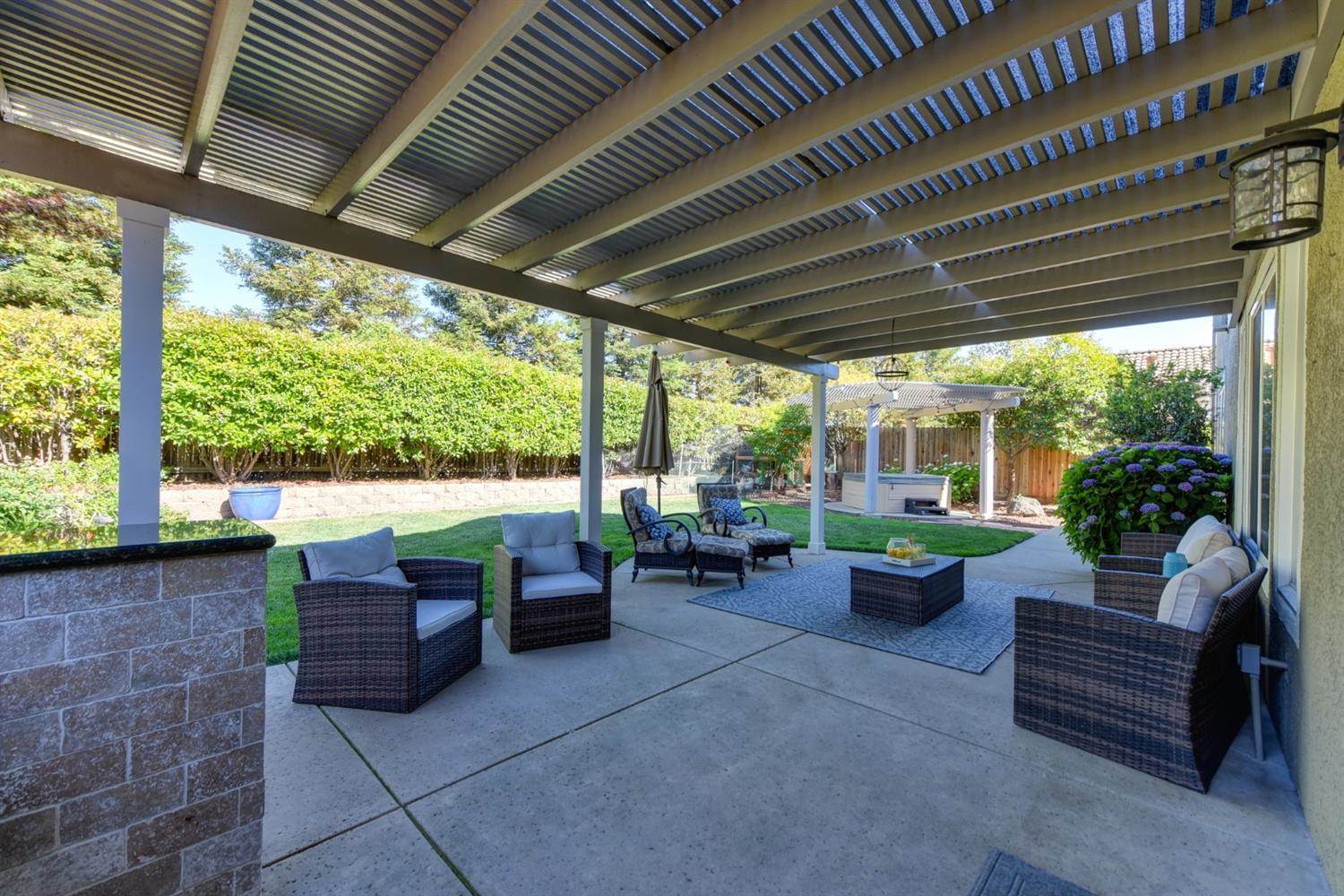 3080 Big Bear Dr, Roseville, CA 95747