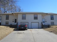 1404 / 1406 SW McAlister Ave, Topeka, KS 66604