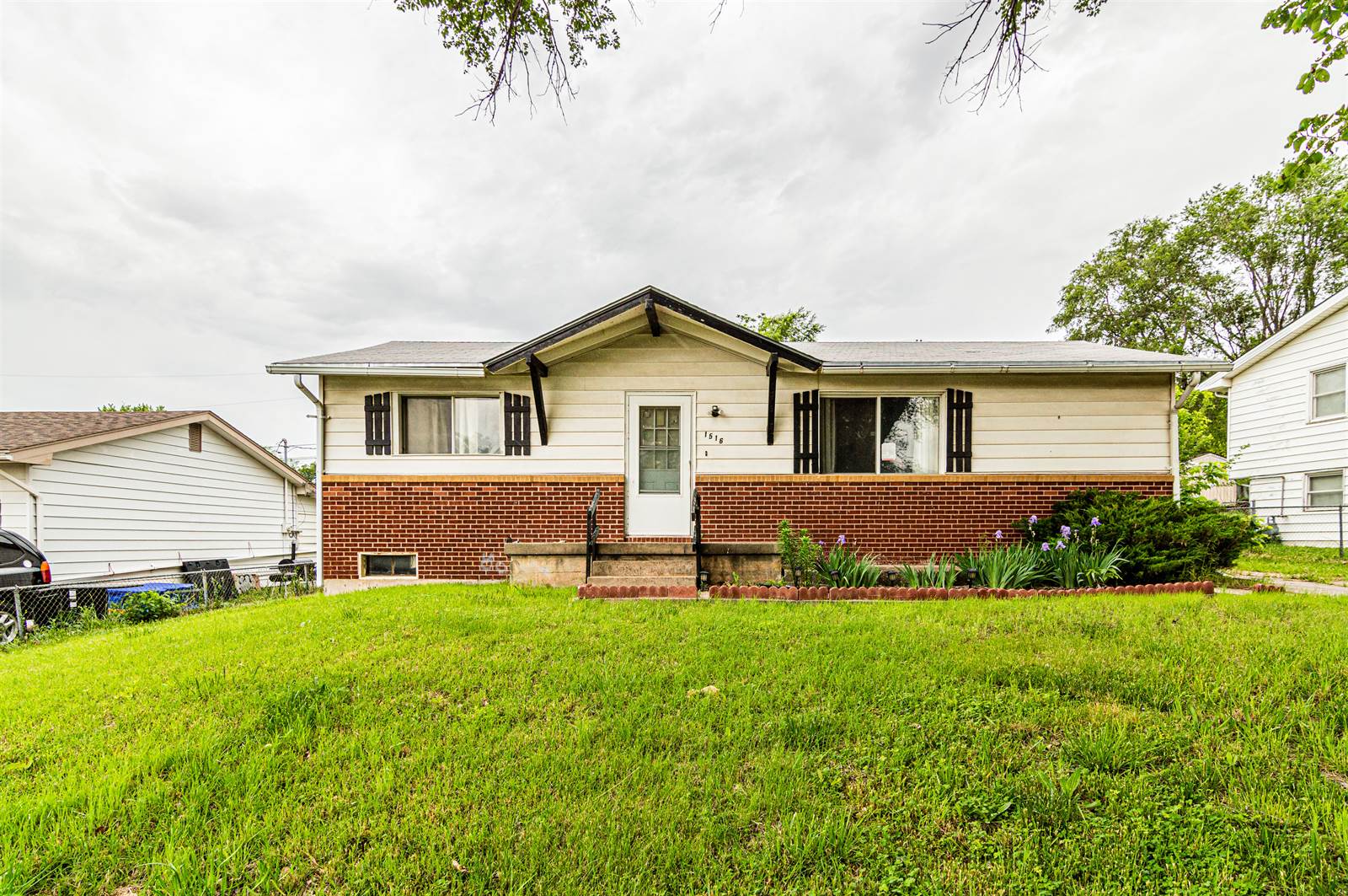 1516 Johnson Drive, Junction City, KS 66441