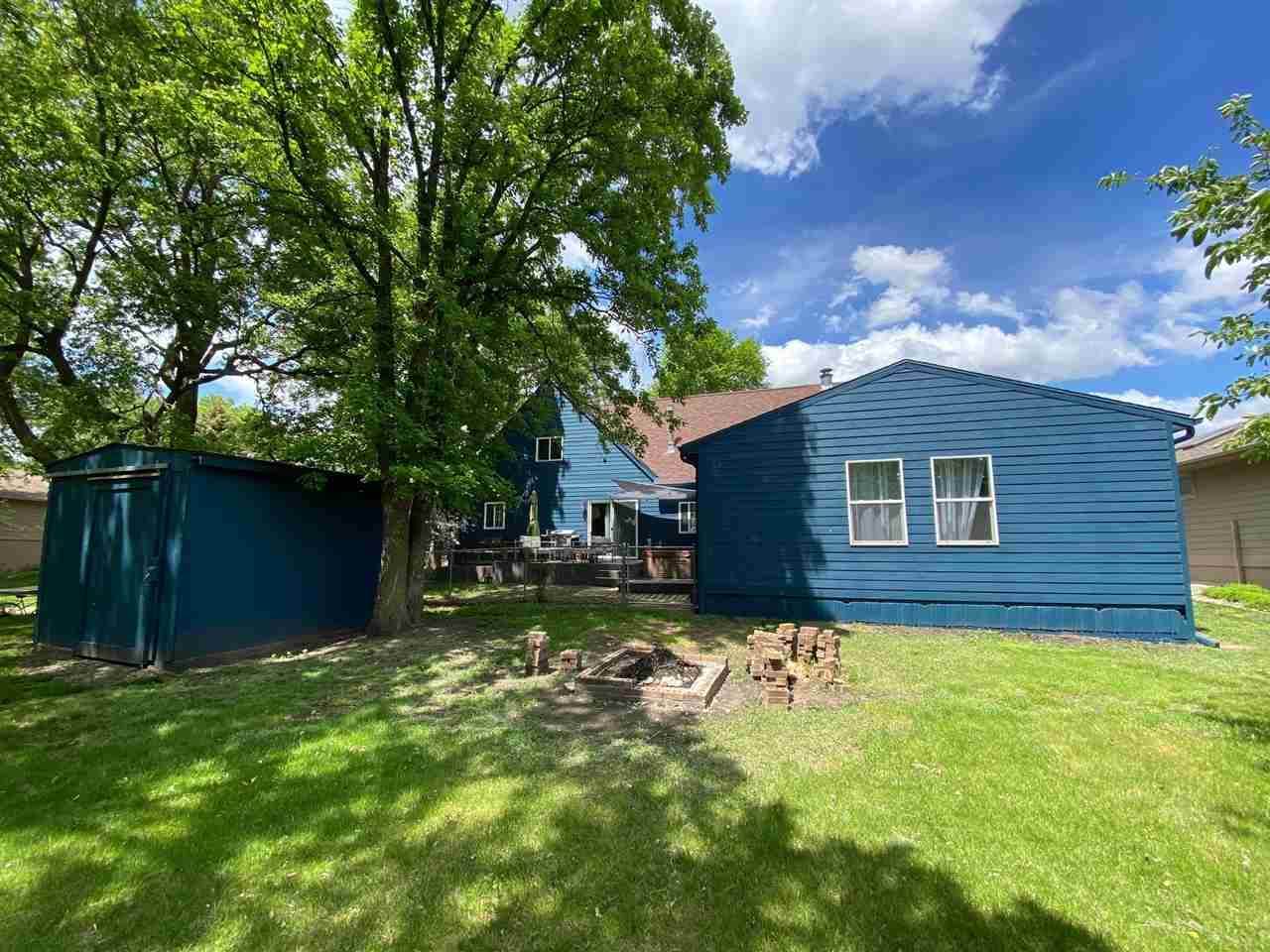 497 Rohr, Arnolds Park, IA 51331