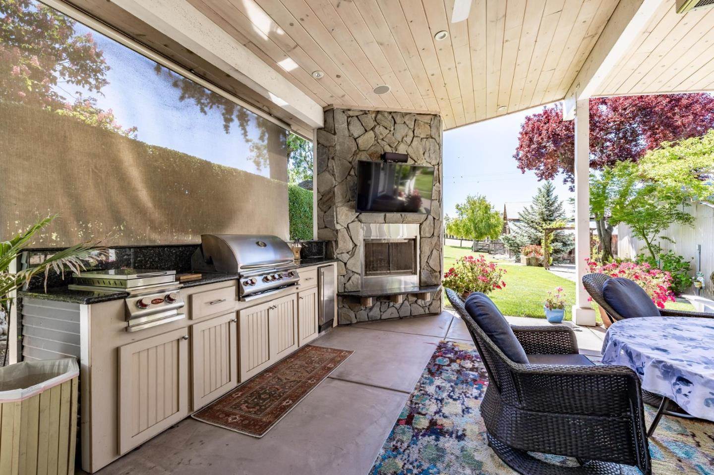 13150 Cienega RD, Hollister, CA 95023