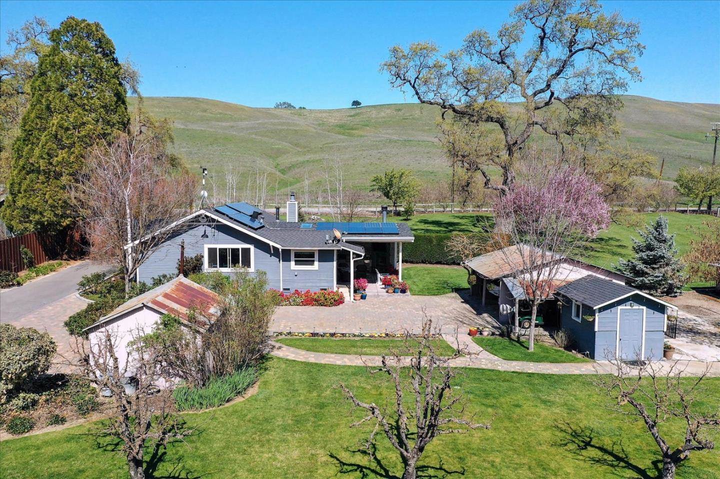 13150 Cienega RD, Hollister, CA 95023