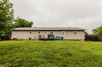 526 Wheatland Drive, Junction City, KS 66441