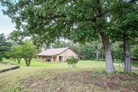 21838 Mixon Rd, #21838 county road 2177, Troup, TX 75789