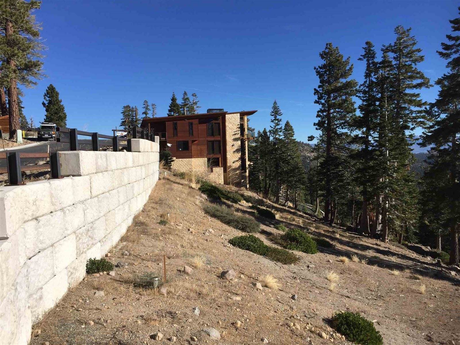 76 Bridges Lane, Mammoth Lakes, CA 93546