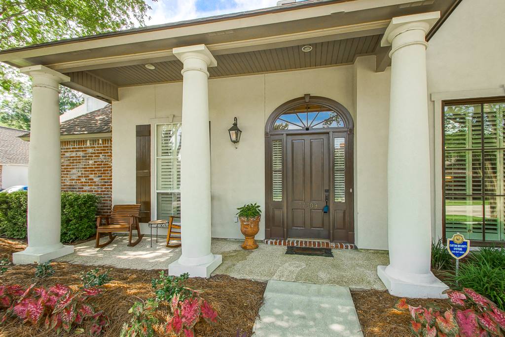 37309 S Lakeshore Ave, Prairieville, LA 70769