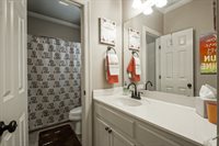 37309 S Lakeshore Ave, Prairieville, LA 70769