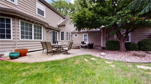 7538 Mohawk Drive, Prairie Village, KS 66208