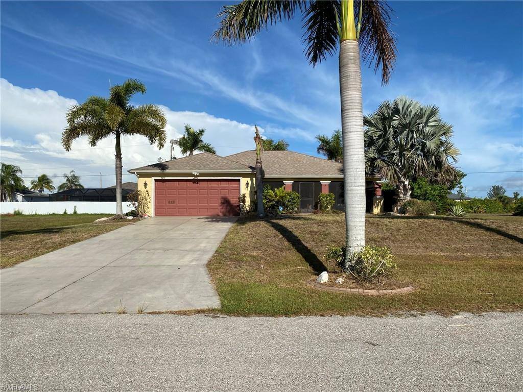 1812 NW 1st Place, Cape Coral, FL 33993