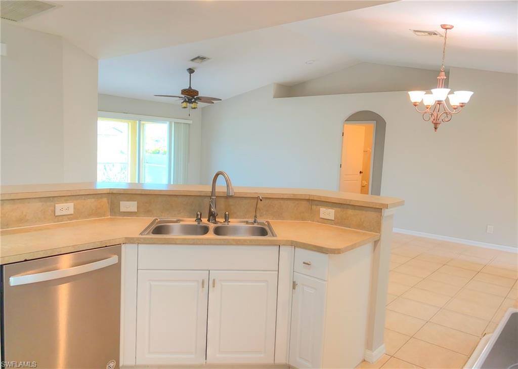 1812 NW 1st Place, Cape Coral, FL 33993