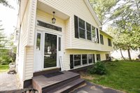 61 Yankee Avenue, Bangor, ME 04401