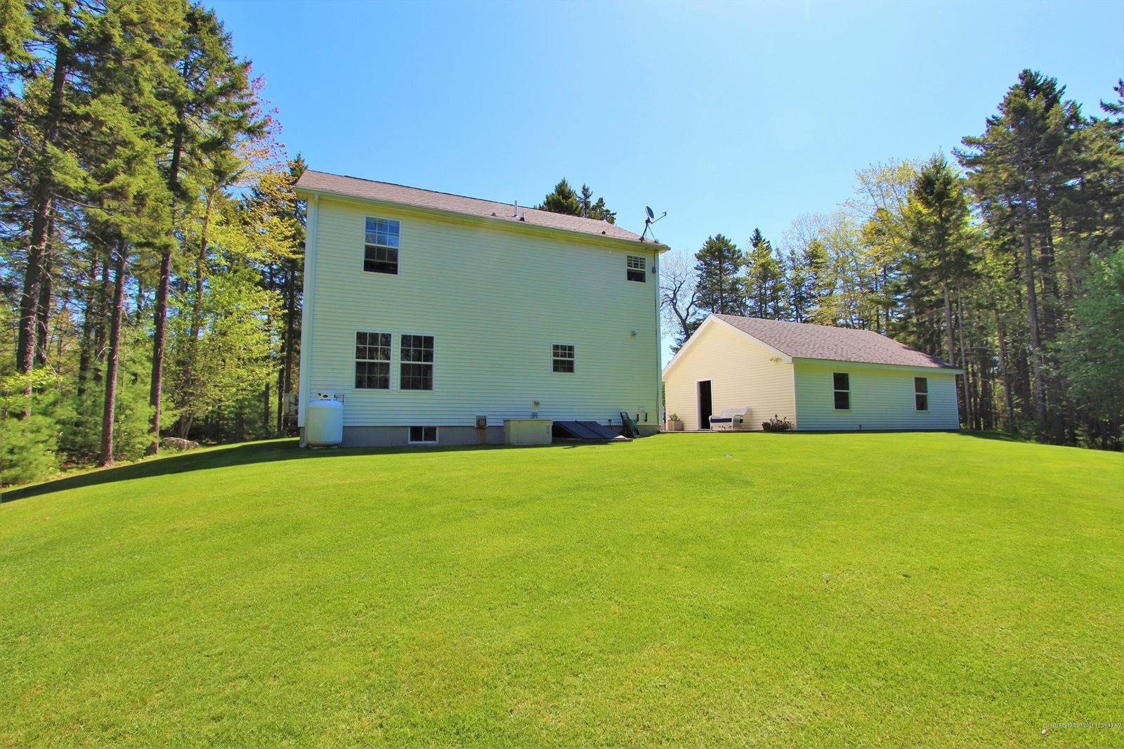 199 Walker Road, Lamoine, ME 04605