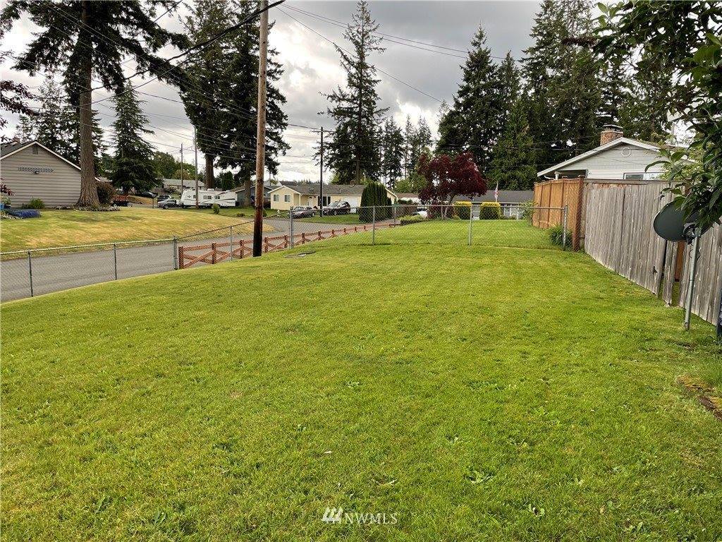 19301 Crescent Drive East, Spanaway, WA 98387